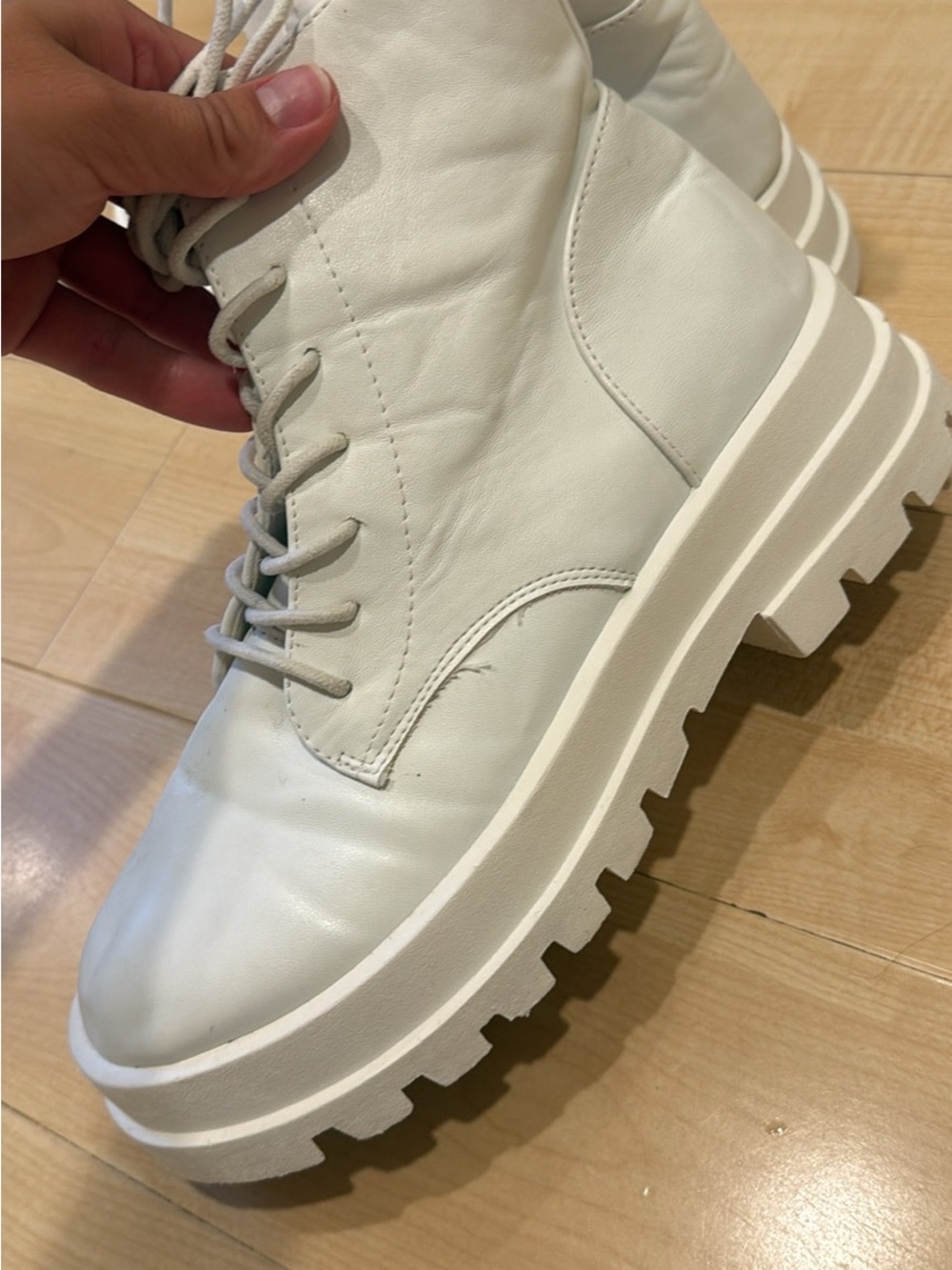 Size 8.5 - White Women's Lace-Up Platform Boots- brand: Dirty Laundry